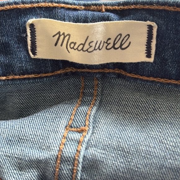 Madewell 9” High-Rise Skinny Dark Distressed Denim with 4 Buttons Size 26P - Picture 9 of 11